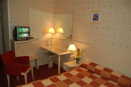 Hotel Athena - Photo 3