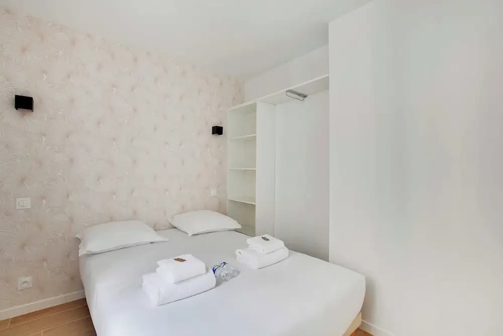 Newly Renovated Appartement Hotel Residence - Photo 3