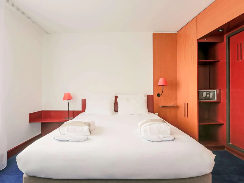 Novotel Suites Nancy Centre - Photo 3