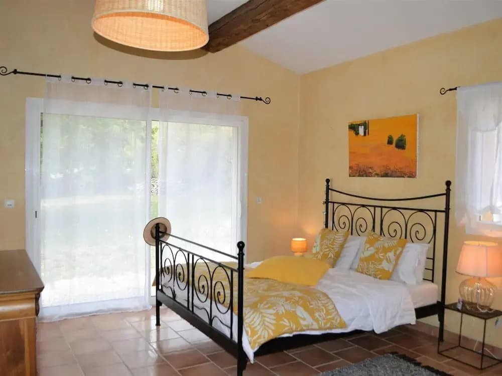 House in Montfort-sur-argens With Garden - Photo 2