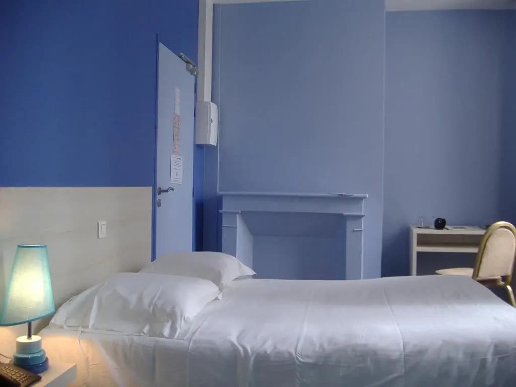 Brit Hotel du Dauphin - Photo 2