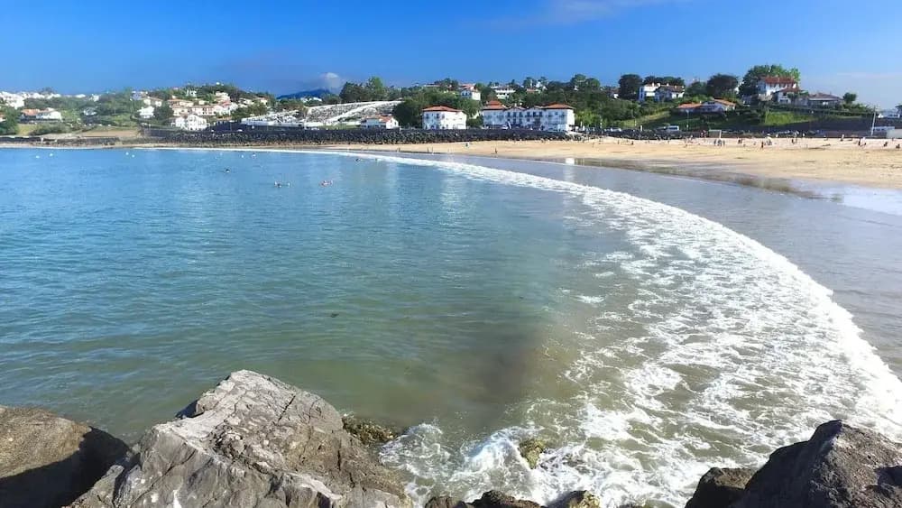 Apartment in Urrugne With Ocean Views - Miniature 7