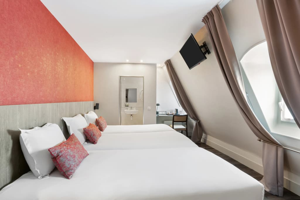 Sure Hotel by Best Western Paris Gare du Nord - Photo 3