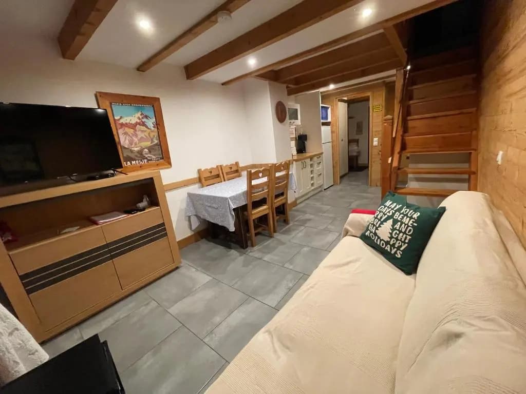 LE MYOSOTIS bel appartement dans vieille ferme de montagne rénovée - Miniature 6