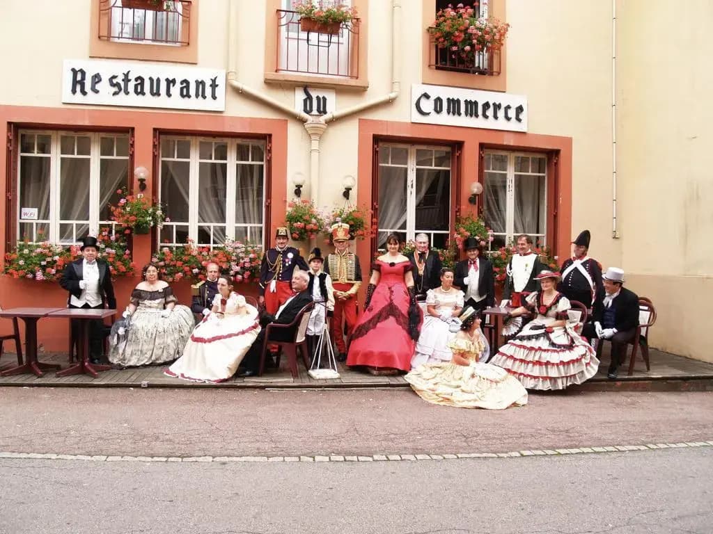 Hotel du Commerce - Photo 1