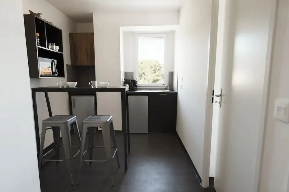 Suiteasy Residence Kampus 30 - Miniature 6