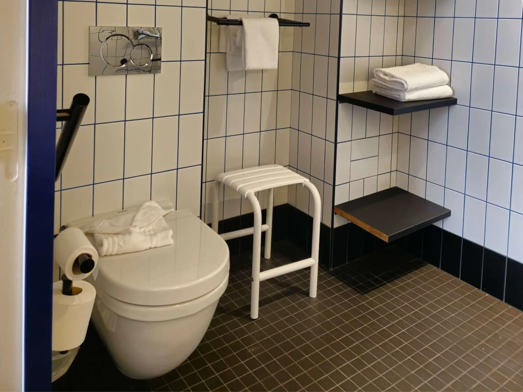 ibis Styles Dijon Central - Miniature 8