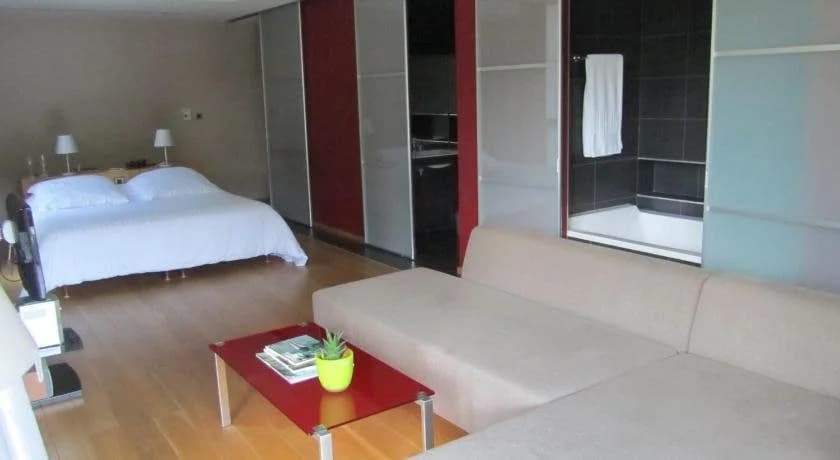 Hotel K - Photo 2