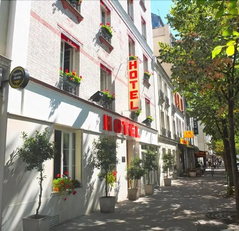 Hôtel Marguerite - Photo 1