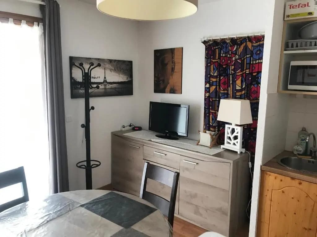 Bel appartement en résidence avec piscine - Photo 2