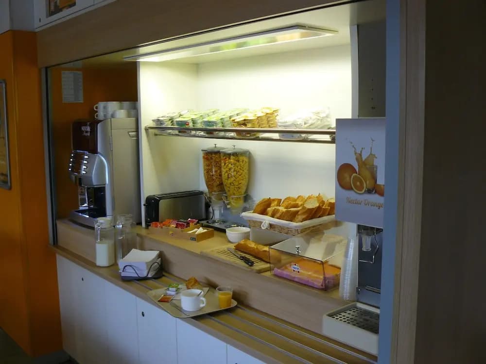 hotelF1 Thionville Yutz - Photo 3