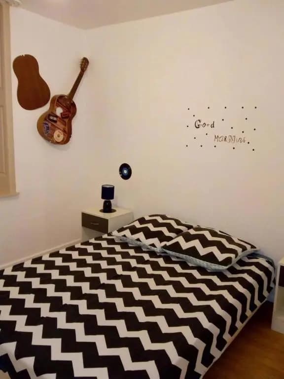 Chambre N 1 Centre-ville de Mirecourt - Photo 2