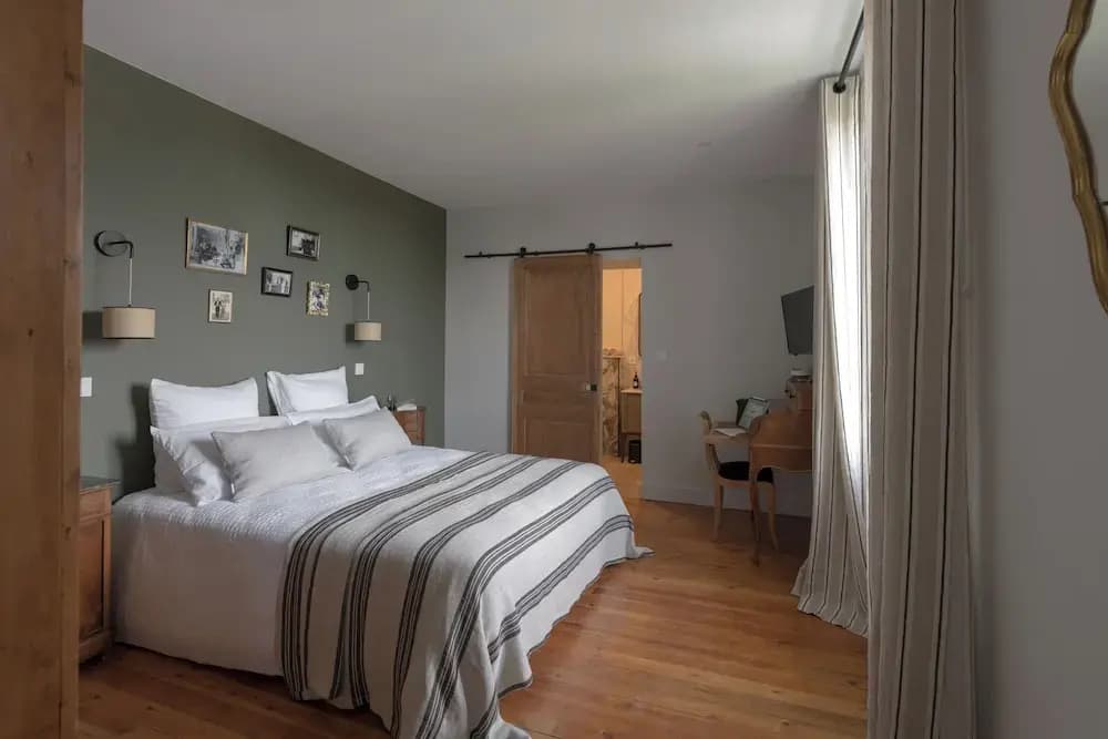 La Maison des Monts d'or - Photo 2