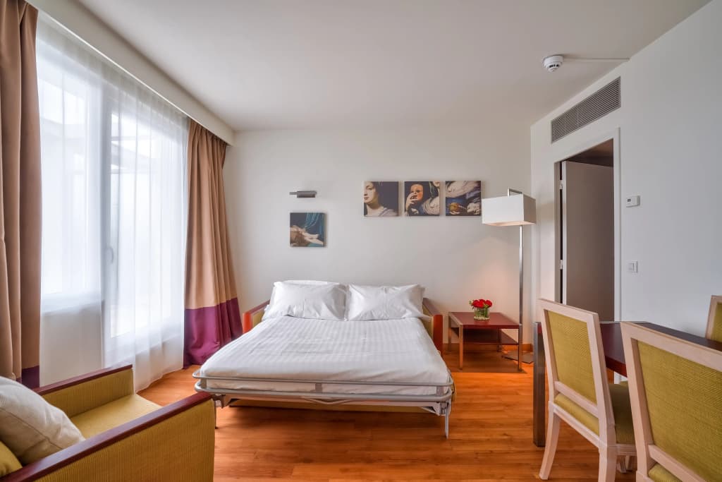 Clarion Paris CDG Airport Hotel - Photo 3