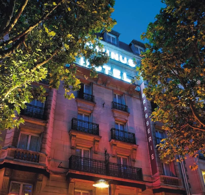 Hotel Terminus Orleans - Photo 1