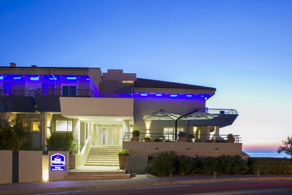 Best Western Premier Santa Maria - Photo 1