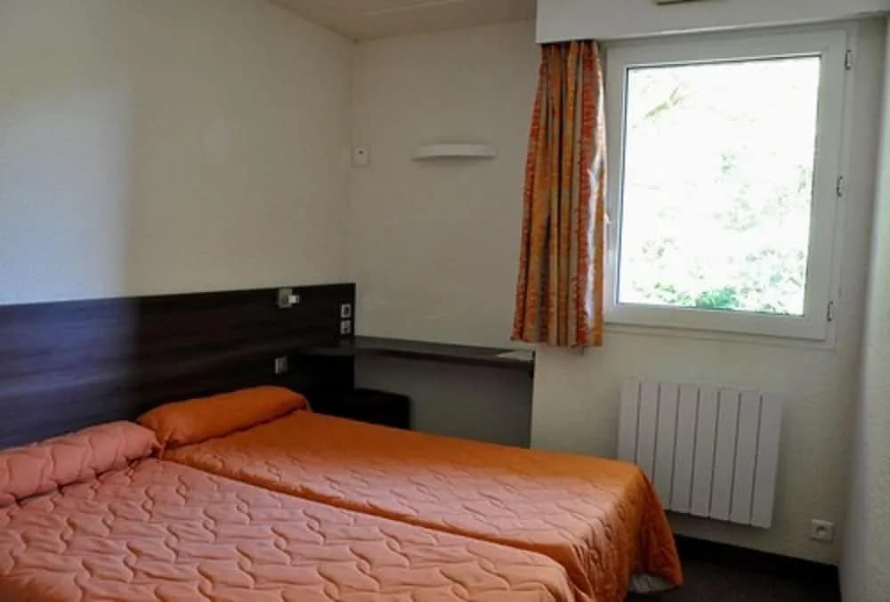Hotel Henri IV - Photo 2