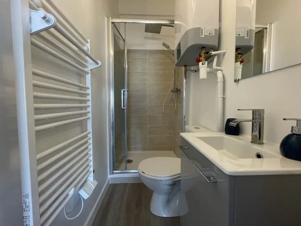 Apartment in Le Mans With Private Parking - Miniature 6