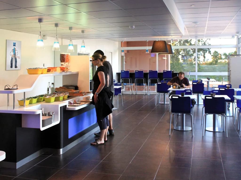 ibis budget Loriol le Pouzin - Photo 4