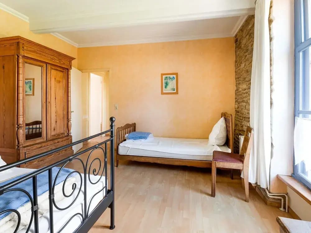 Luxurious Mansion in Castle Grounds in Lantheuil - Photo 2