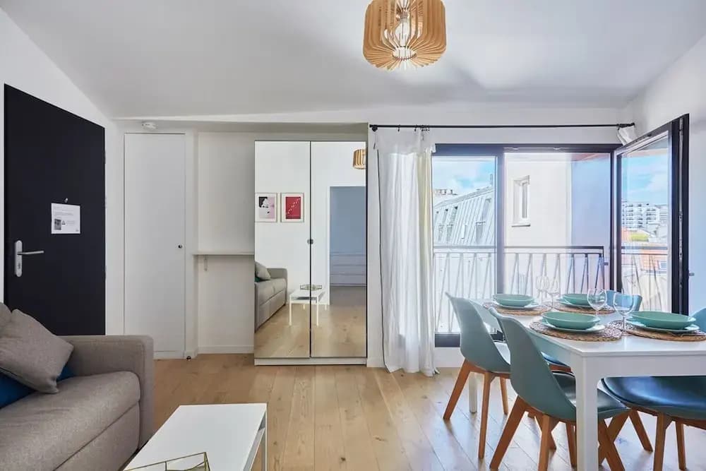 Apartment Boulogne Facing the "passage" - Photo 4