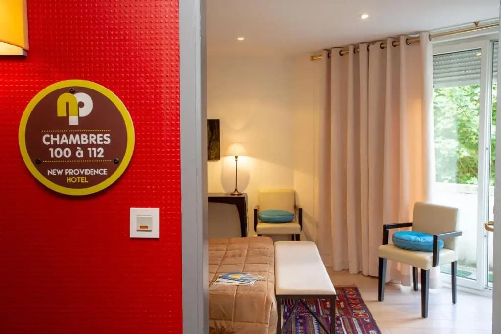Hôtel Providence - Photo 3