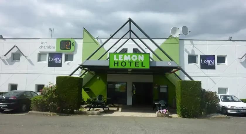 Lemon Hotel Dreux Chartres - Photo 1