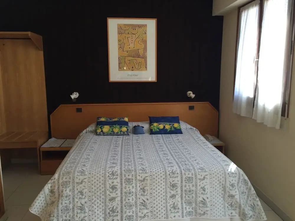 Mas de Vence Hotel & Restaurant - Photo 5