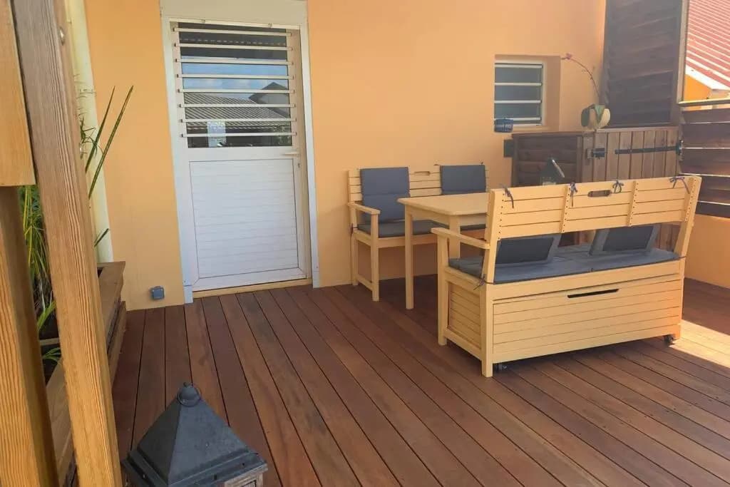 DOMENJOD T1 avec terrasse et jardinet - Photo 5