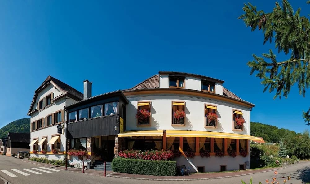 Hotel aux Deux Clefs - Photo 1