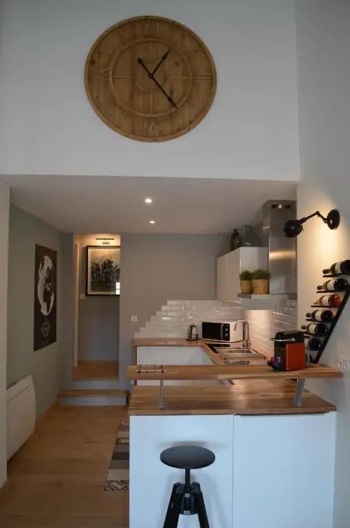 Vini Lodge - Photo 1