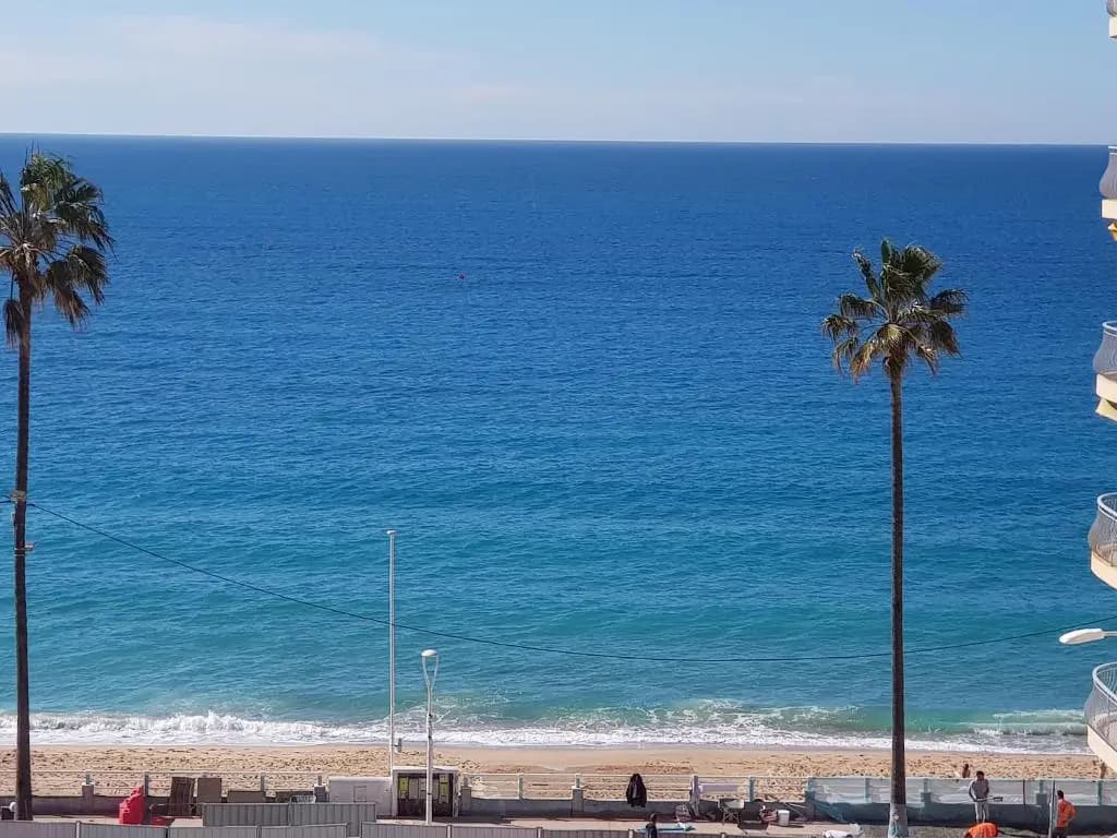 Cannes Conseil Immo - Appartement moderne à 250 m du Palais des festivals et des Plages - Photo 3