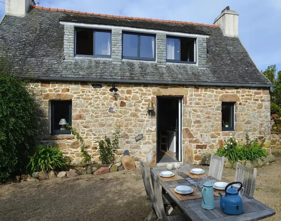 Natural Stone House With Maritime Flair - Photo 4