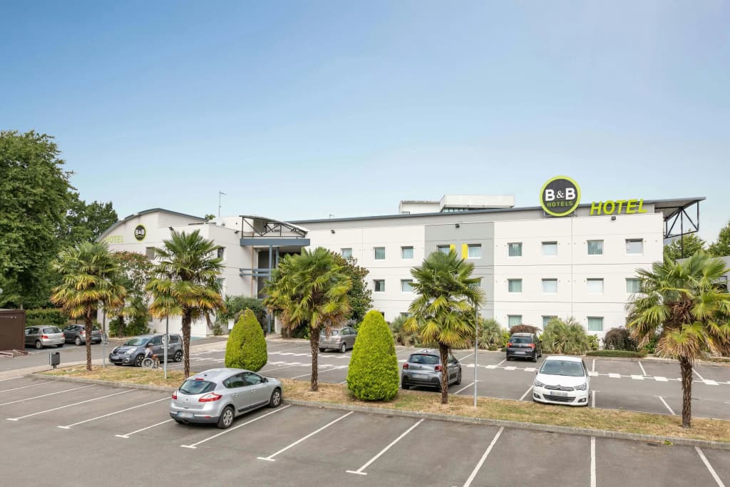 B&B HOTEL Rennes Sud Chantepie - Photo 1
