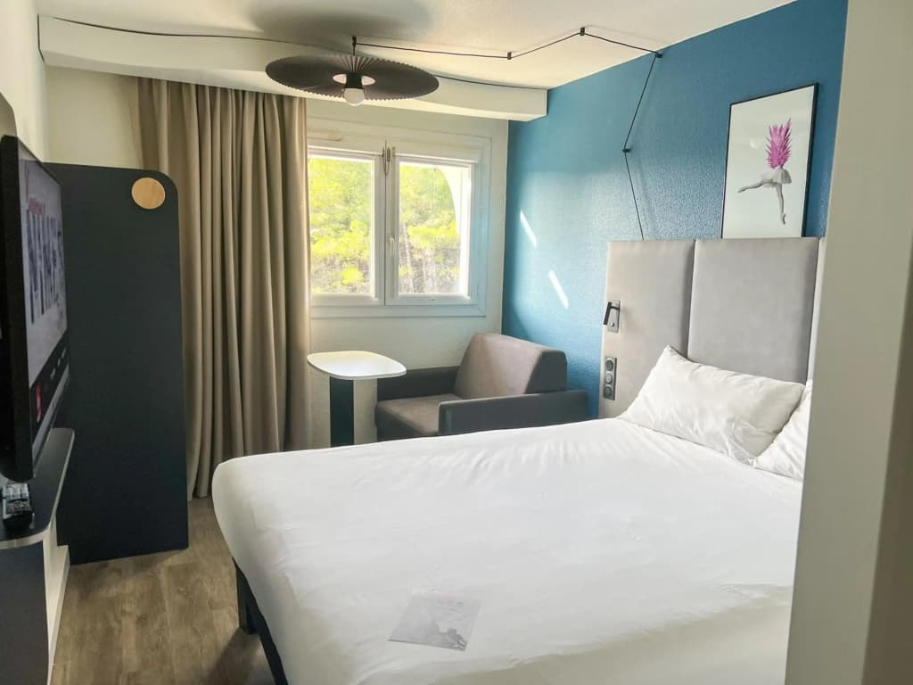 ibis Nimes Ouest - Photo 3