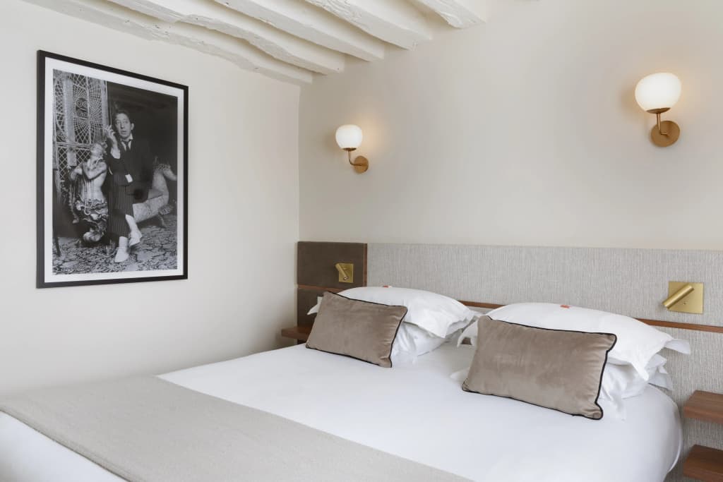 Hotel Verneuil - Photo 3