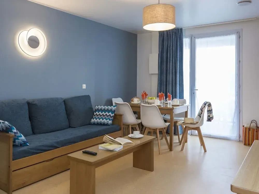 Apartment in Tregastel Near the Beach - Photo 3