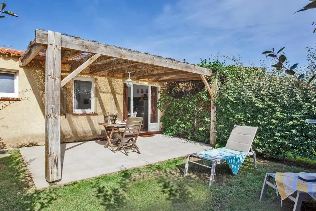 location pour 2 personnes Amarylis à Calvi avec jardin piscine barbecue - Photo 1