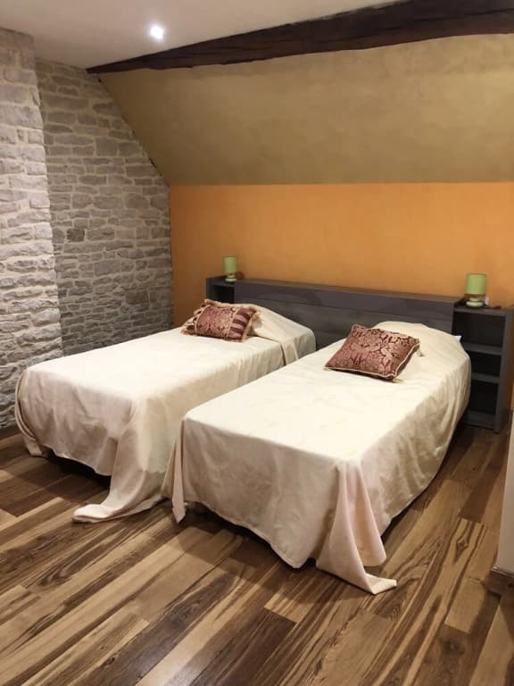 Chambre d'hôtes Auberge des Capucins - Miniature 6