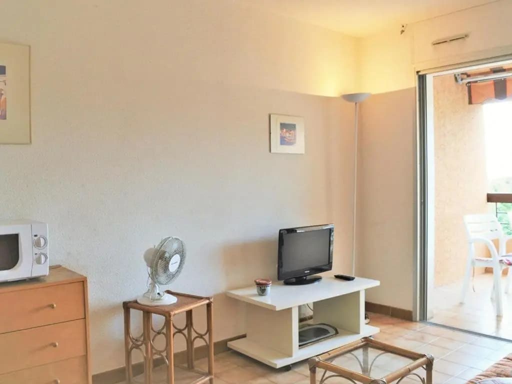 Appartement Le Lavandou, 1 pièce, 4 personnes - FR-1-251-230 - Photo 3