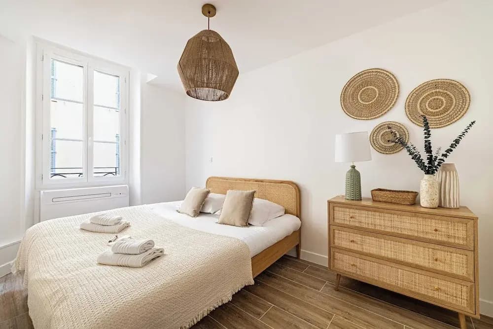 Beautiful T2 in the Heart of Suquet - 5min Beach - Photo 4