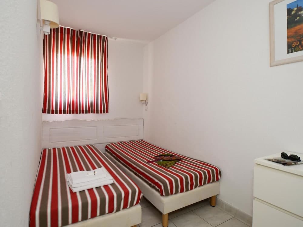 Cozy Apartment With Terrace - Photo 4