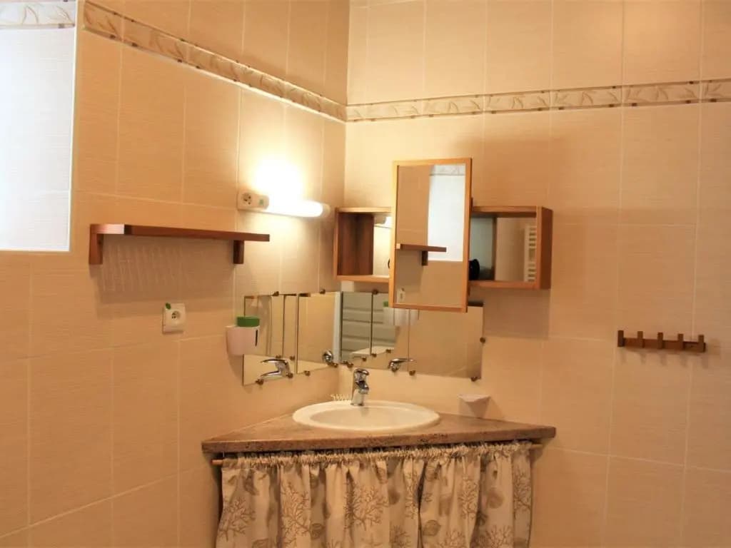 Gite Mazeyrolles, 3 pièces, 4 personnes - FR-1-616-106 - Photo 4