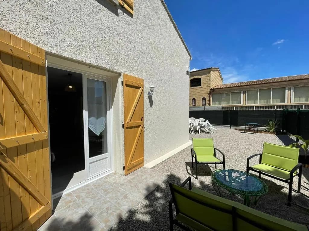 Un séjour de détente dans une villa de 44m2 proche centre - Miniature 7