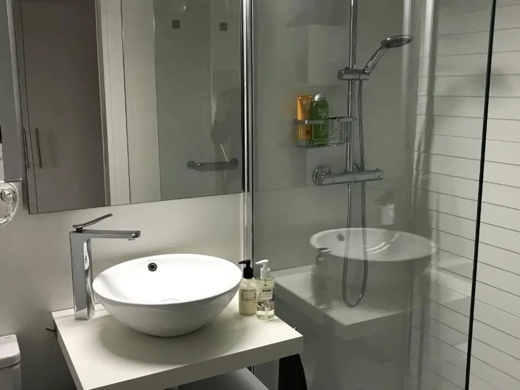Port Bidassoa - T2 Coquet, Wifi, Parking - Miniature 6