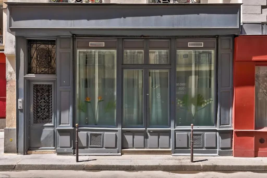 New Stunning 4 Bdrs Apt, With AC – Le Marais - Photo 1