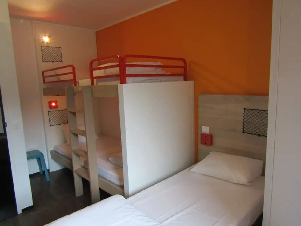 hotelF1 Lyon Massieux - Photo 3