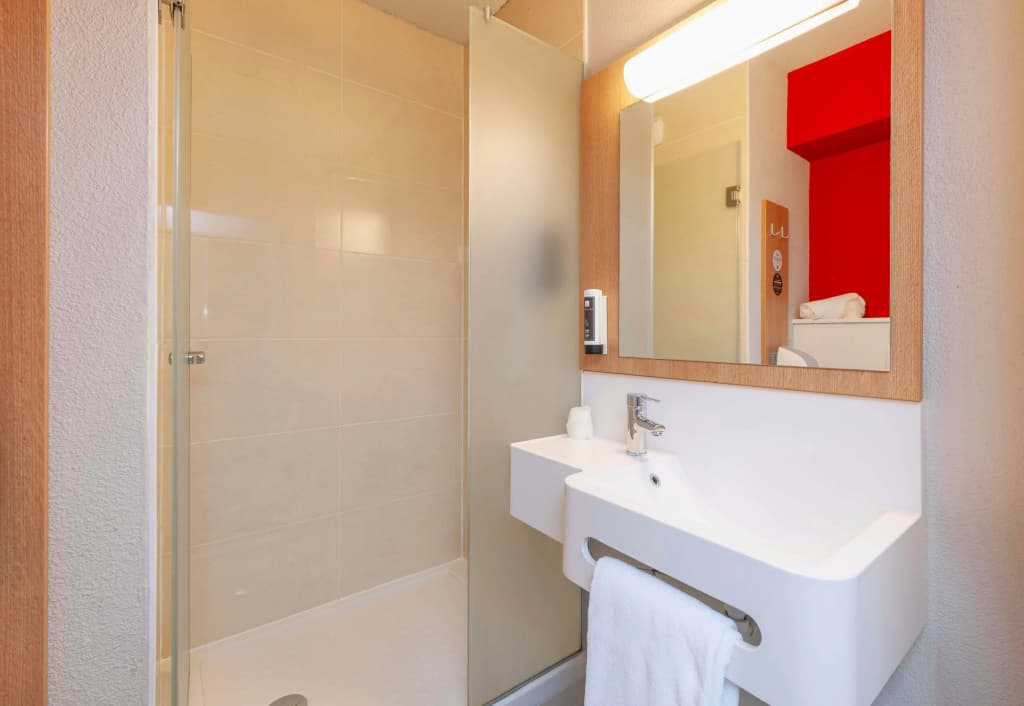 B&B HOTEL Mont-de-Marsan - Miniature 8