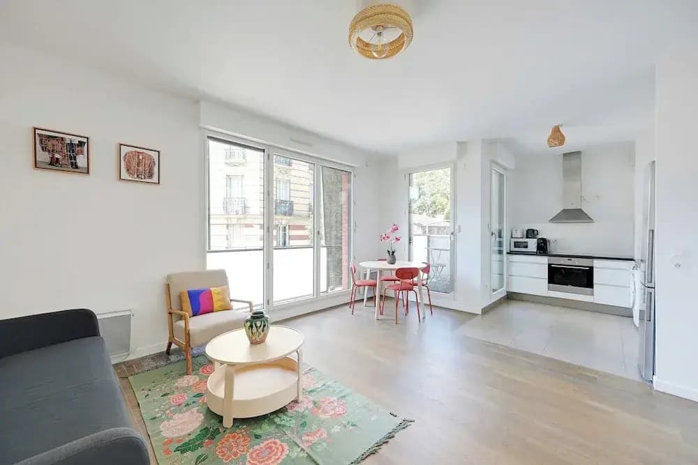 Charming Apartment - 2br-4p- Balcony- Malakoff - Miniature 6