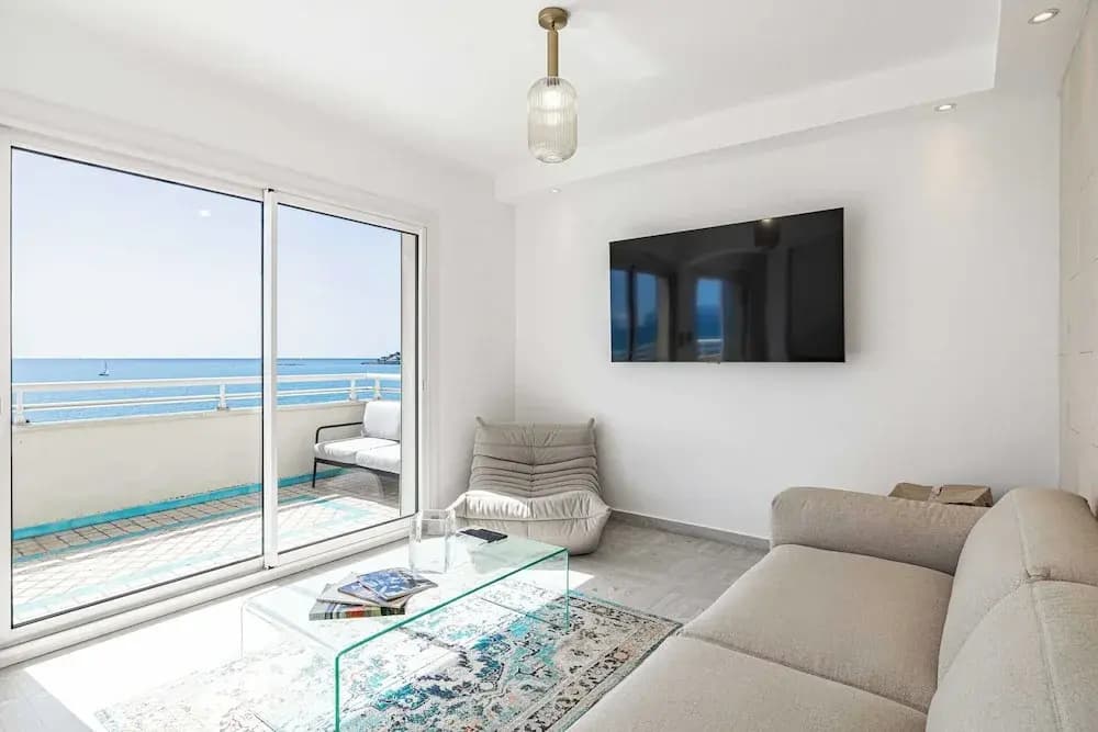Sublime Appt - 2bd/4p - Terrace sea View - Antibes - Photo 2